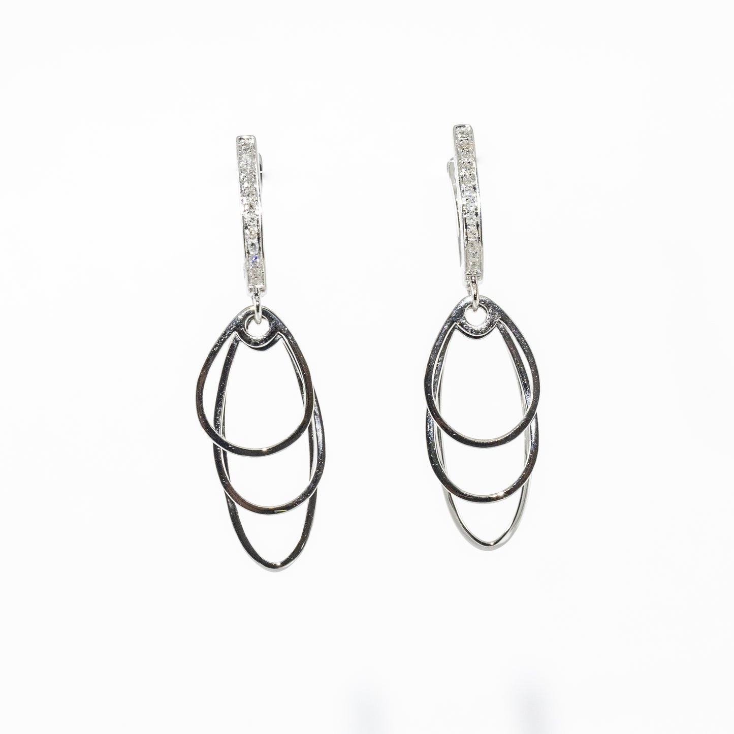 14kt White Gold Diamond Earrings