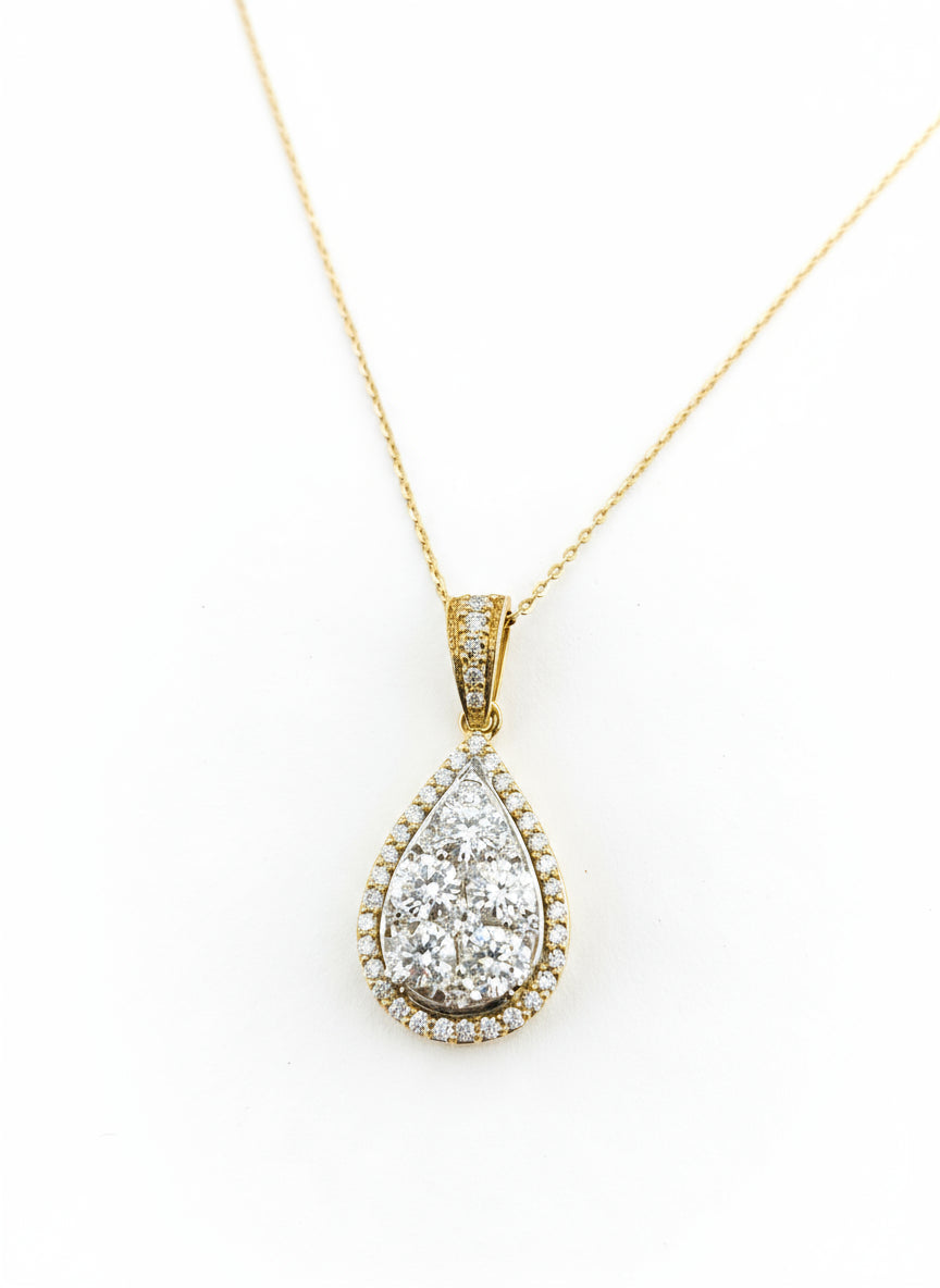18K Yellow Gold Natural Diamond Pendant with Adjustable chain 2.20 ctw 4.2 dwt