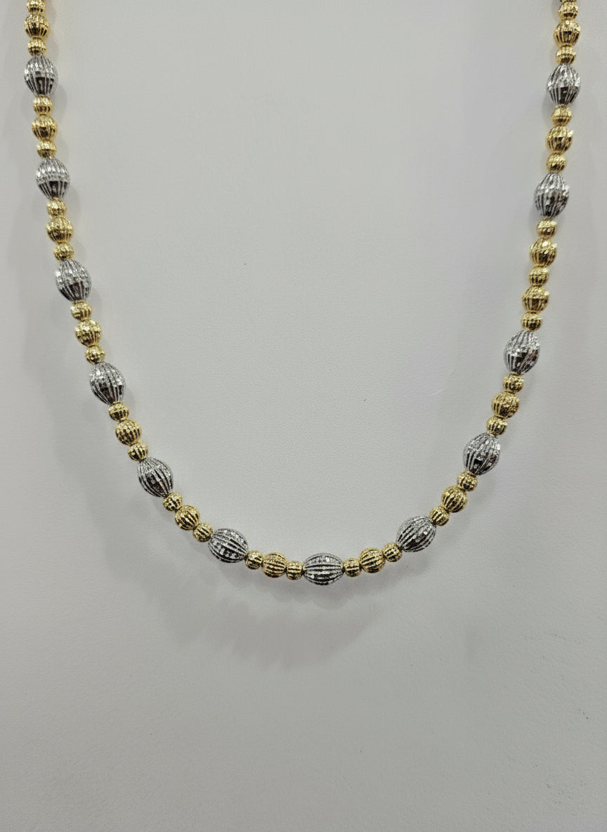 18" Ladies Crystal Bloom Italian Silver Two Tone Necklace