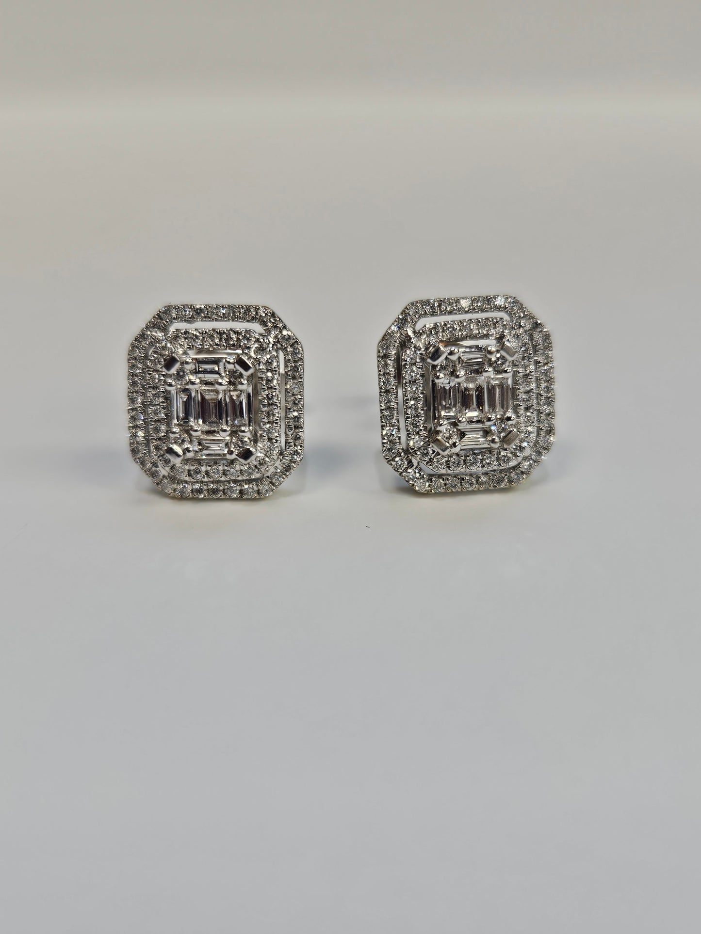 14k White Gold Diamond Earrings .50ctw Earrings 1.50 dwt