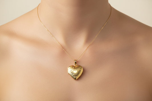 14k Yellow Gold Heart Locket 1.3 dwt