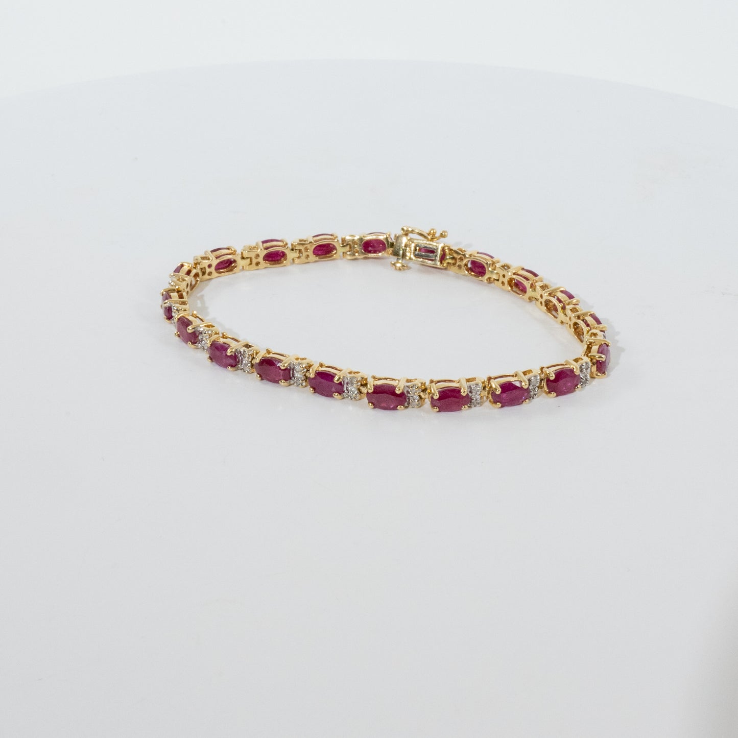 14kt Yellow Gold Ruby Ladies Bracelet