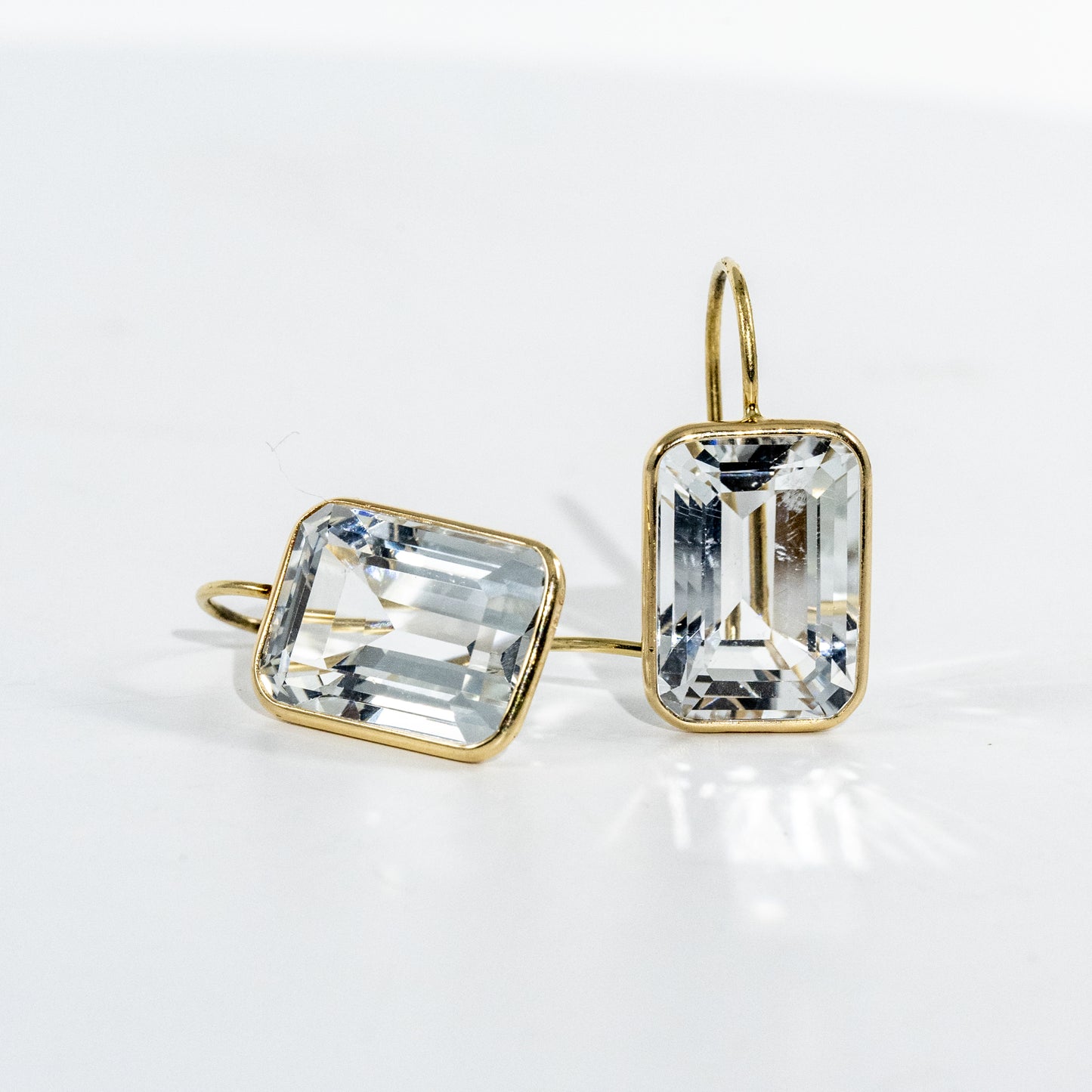 14kt Yellow Gold Aquamarine Earrings