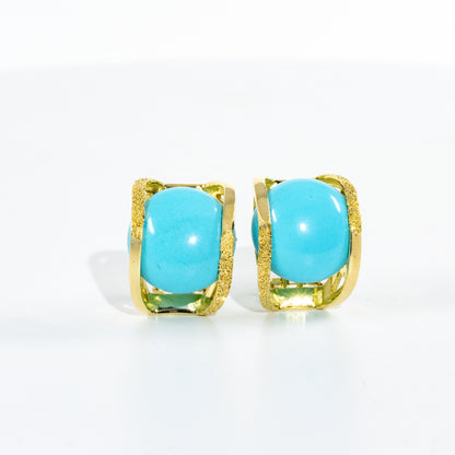 18kt Yellow Gold Turquoise Earrings