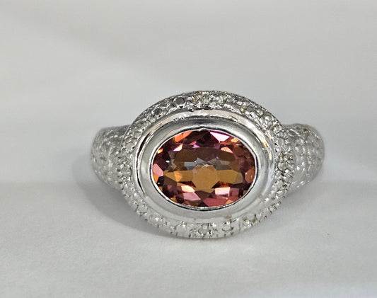 14k White Gold Amatron / Diamond 0.04ct Ladies Ring