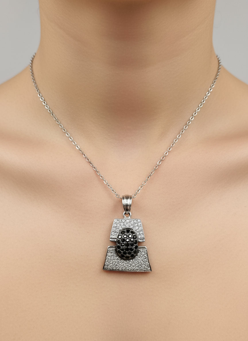 14k White Gold Black / White Diamonds 1.25 ctw 3.8 dwt with 14k wg cable chain