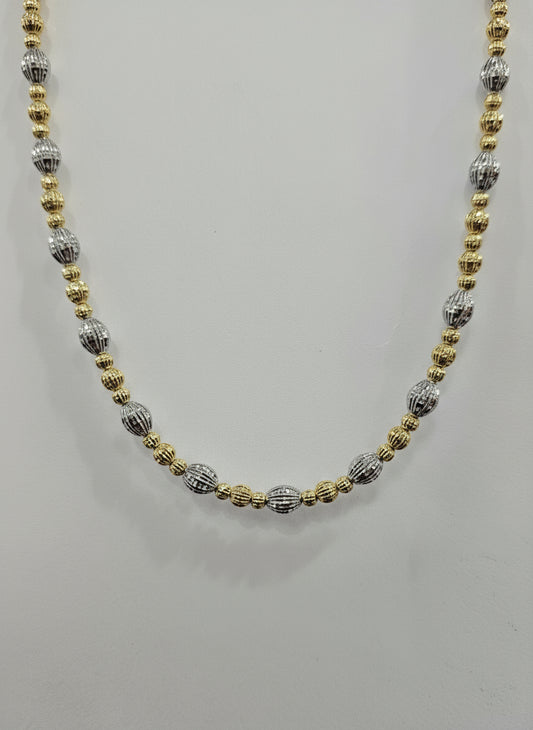 18" Ladies Crystal Bloom Italian Silver Two Tone Necklace