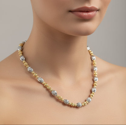 18" Ladies Crystal Bloom Italian Silver Two Tone Necklace
