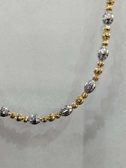 18" Ladies Crystal Bloom Italian Silver Two Tone Necklace