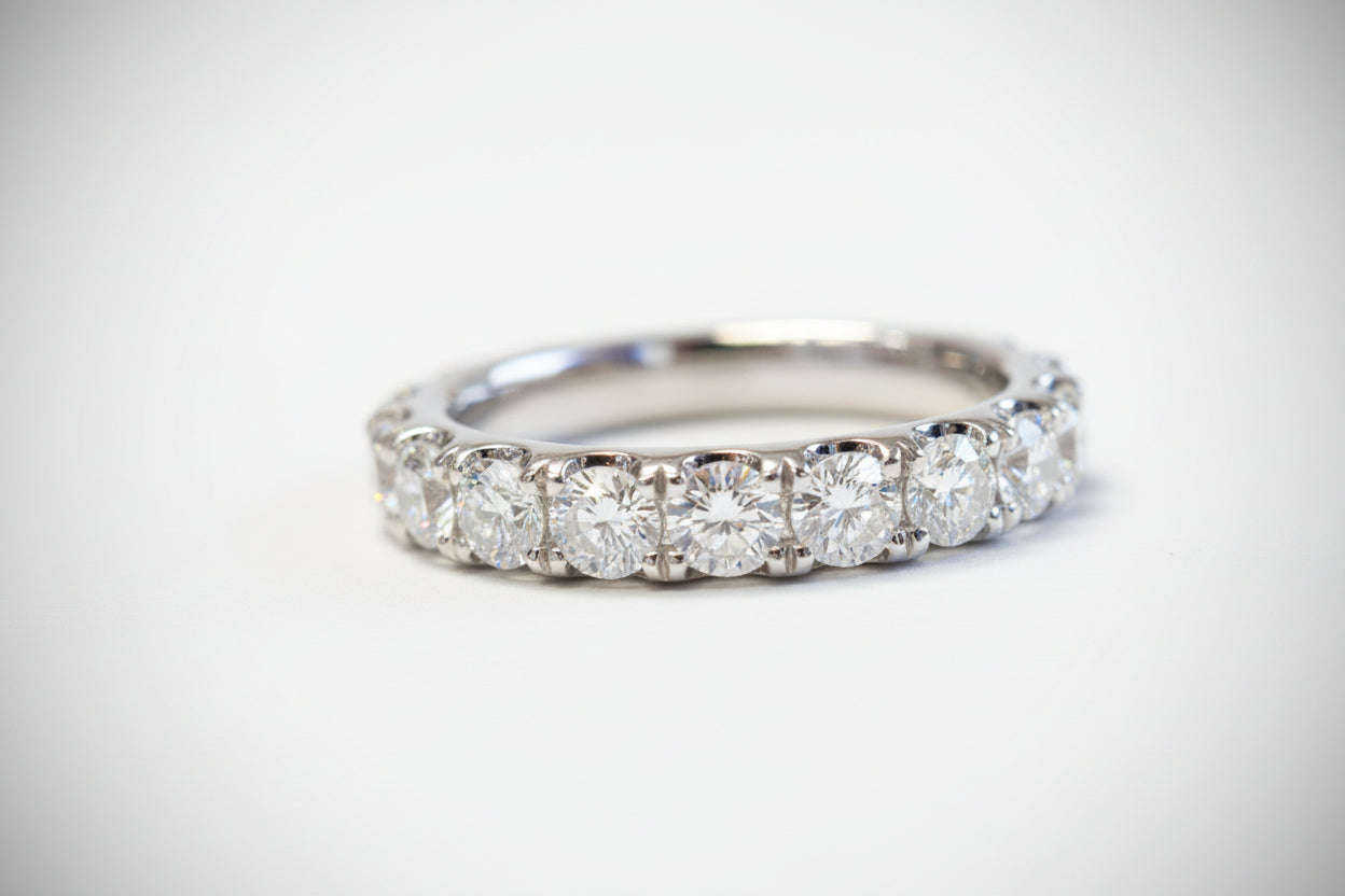 14K WHITE GOLD DIAMOND 1.30CT G VS2 WEDDING BAND