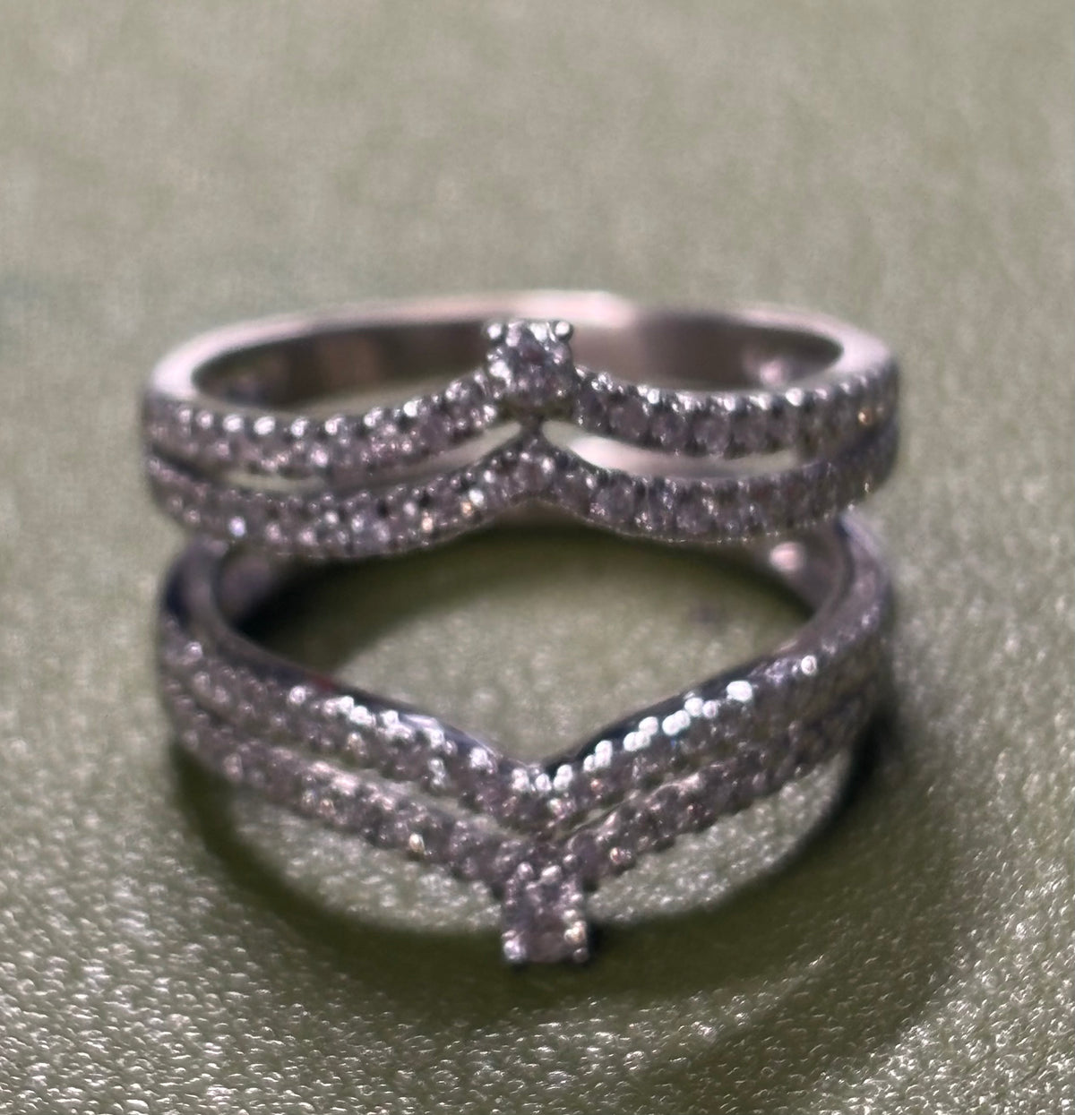 14KT White Gold Insert