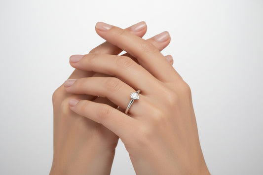 14K/WHITE GOLD DIAMOND ENGAGEMENT RING 0.10CT CTW