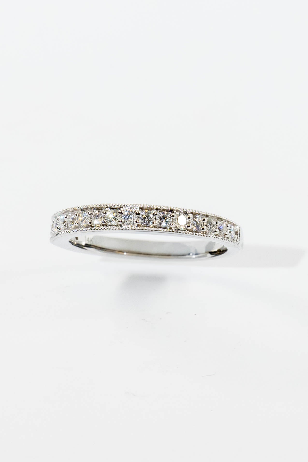 14k White Gold Diamond Wedding Band